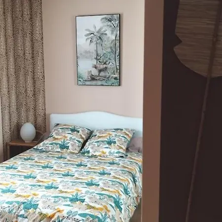 Semesterbostad La Desirade Le Coudray-Macouard